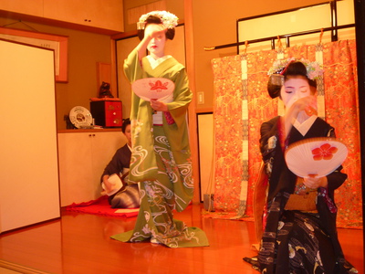 /president_blog/assets_c/2011/07/maiko-thumb-400x300-185-thumb-400x300-186.jpg